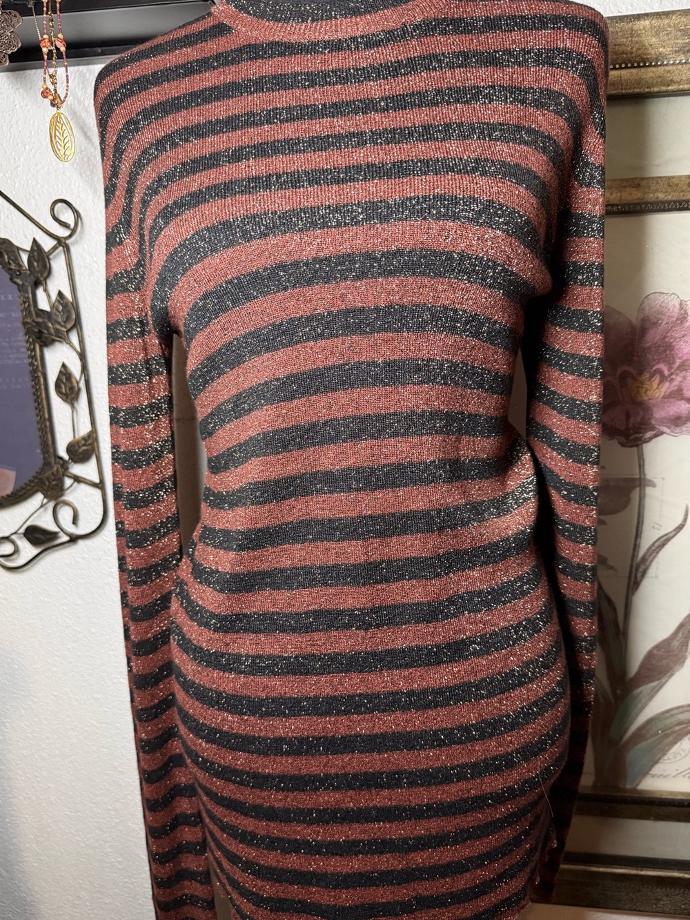 Who What Wear Metallic Striped Long Sleeve Sweater Top •Large• Rust Gold